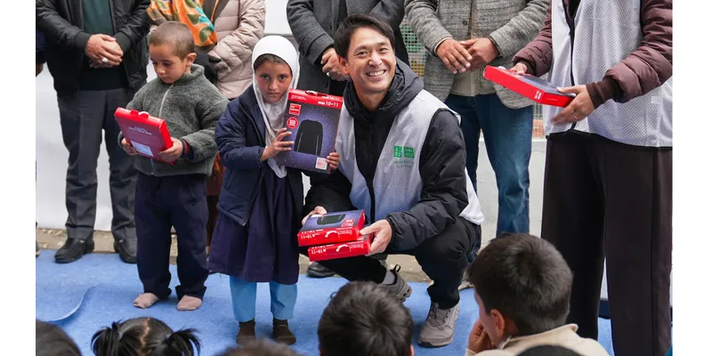 UNIQLO Extends Winter Clothing Support in Drass